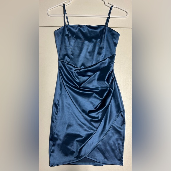 Windsor Blue Cocktail Dress - Picture 1 of 4